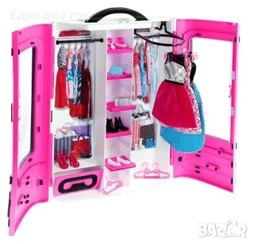 Кукла Barbie фризьорски салон, приказна коса, на къмпинг и Голям гардероб , снимка 17 - Кукли - 56084666