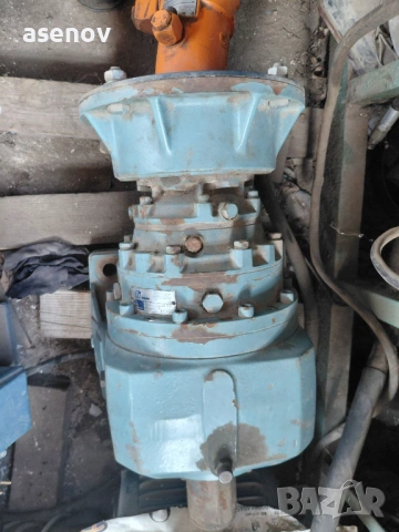 редуктор с хидромотор, снимка 5 - Електродвигатели - 53862900