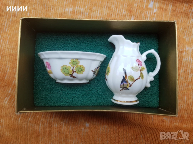 Порцеланова чаша и каничка за саке 