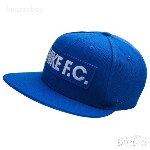 Nike F.C - страхотна шапка , снимка 1 - Шапки - 41480102