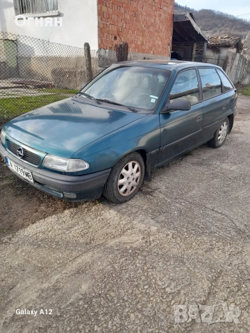 Opel Astra 1.7 TD, снимка 4 - Автомобили и джипове - 53048939