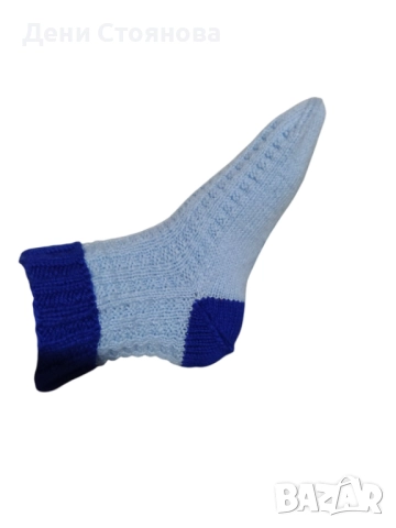 Ръчно плетени вълнени чорапи, снимка 7 - Дамски чорапи - 50031721