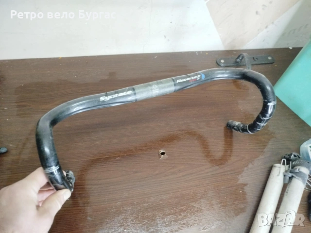 Карбон шосейно кормило 31.8 за велосипед Колело 