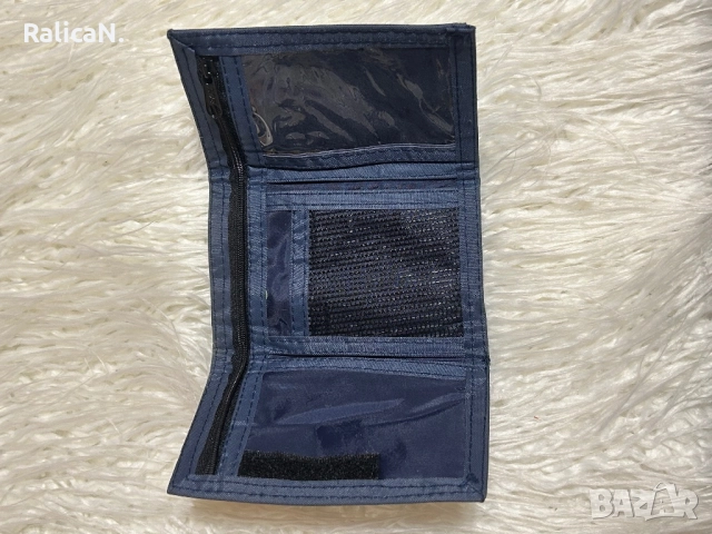 Портфейл adidas, снимка 3 - Портфейли, портмонета - 52239383