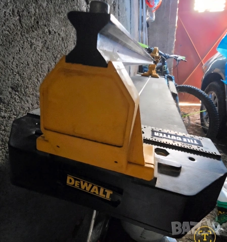 Машина за плочки Dewalt, снимка 3 - Други инструменти - 53281008