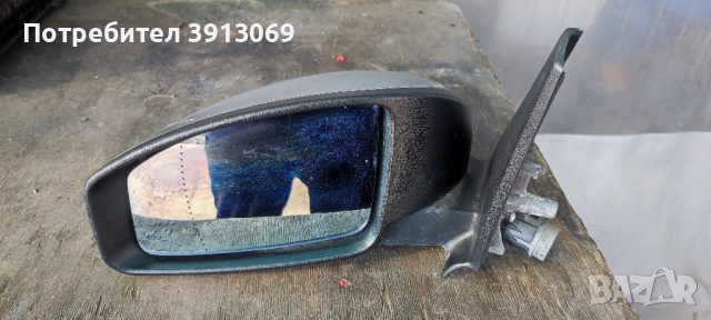 Продавам оригинално ляво електрическо огледало за Рено Еспейс 2005г 