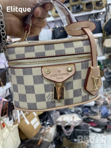 чанти Louis Vuitton , снимка 4 - Чанти - 53128023
