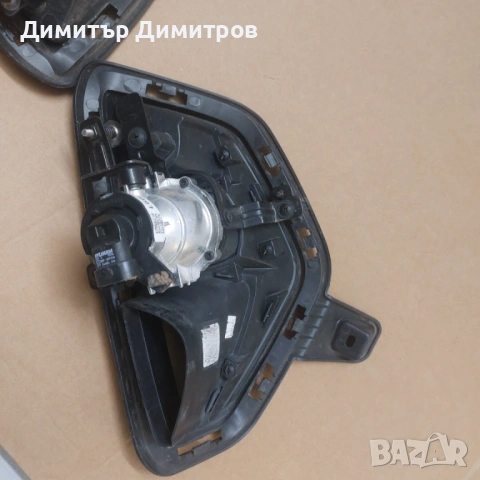 KIA STONIC 2022г. Фарове,халогени, огледало, греда, снимка 6 - Части - 53386987