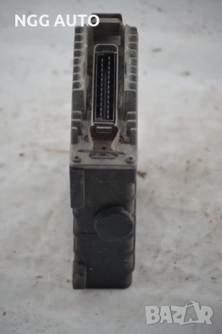 Компютър Двигател BOSCH 0 281 001 138, A 012 545 45 32 [06] за Mercedes-Benz E300, снимка 4 - Части - 39758352