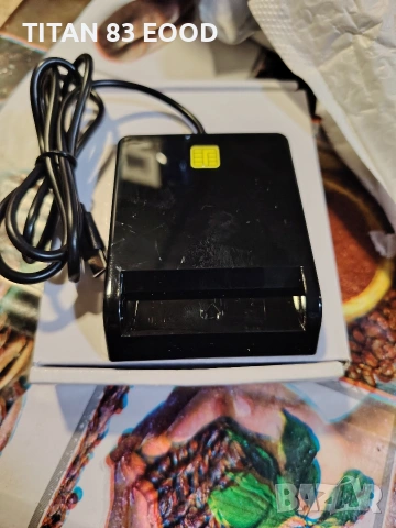 Умен Кард Ридър с Интерфейс Type-C за Компютри и Телефони