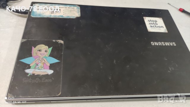 Лаптоп Samsung NP300V5Z, снимка 2 - Части за лаптопи - 41875740