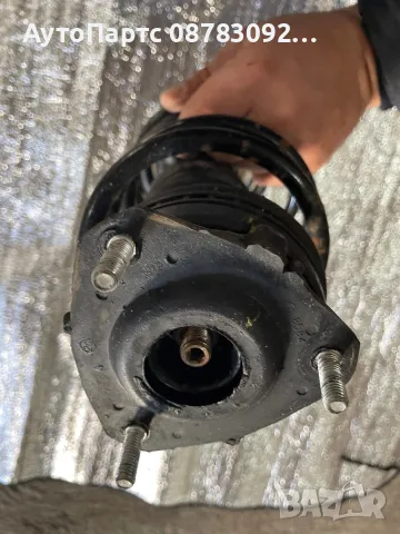 Преден дясен макферсон амортисьор за Mazda 2 Ford Fiesta, снимка 2 - Части - 48904825