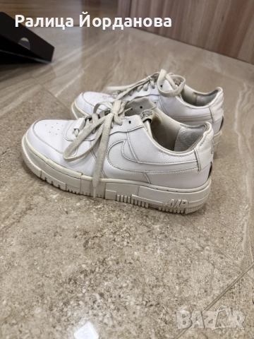 Маратонки Nike, Balenciaga, Moshino, Puma, Karl Lagerfeld, снимка 7 - Маратонки - 56329353