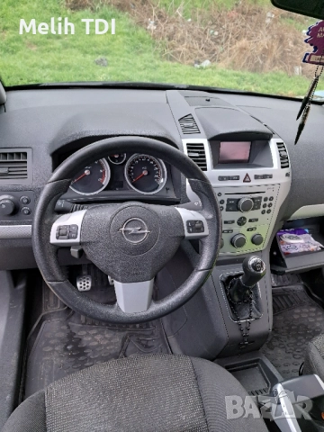 Open zafira 1.9CDti 2006, снимка 9 - Автомобили и джипове - 52116793