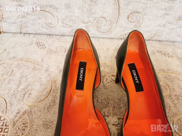 Страхотни обувки с ток DKNY 38 номер , снимка 3 - Дамски обувки на ток - 40113145