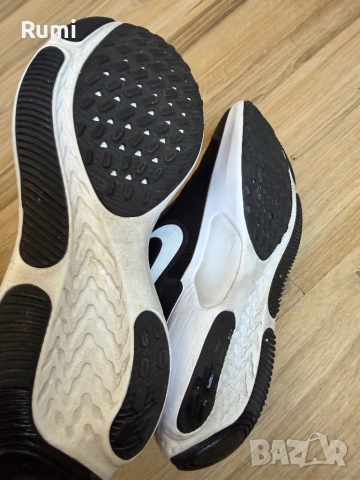 Оригинални маратонки NIKE REACT MILER ! 37,5 н, снимка 8 - Маратонки - 45828559