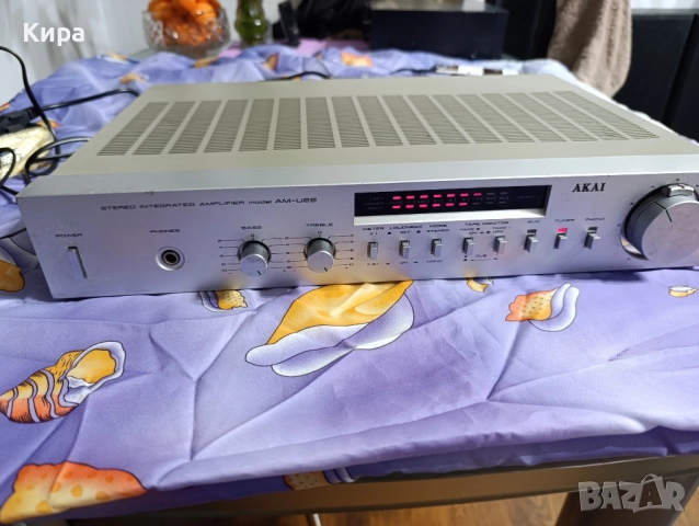 Усилвател AKAI AM -U22, снимка 2 - Ресийвъри, усилватели, смесителни пултове - 52587463
