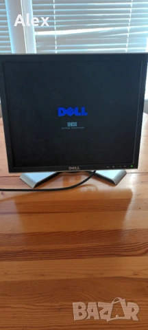 Монитор Dell 17 инча, снимка 3 - Монитори - 53750579