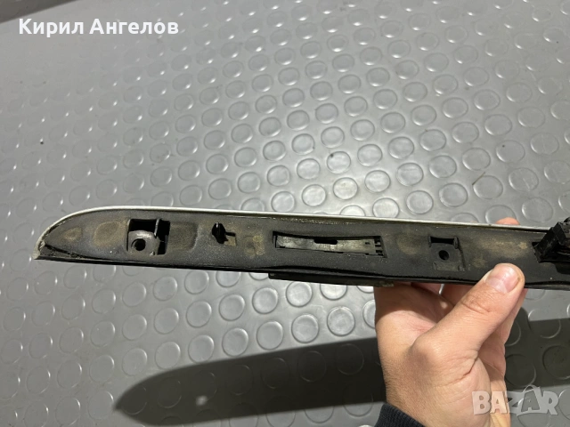 Лайсната на багажника за BMW E46 Седан (фейс), снимка 8 - Части - 53287268