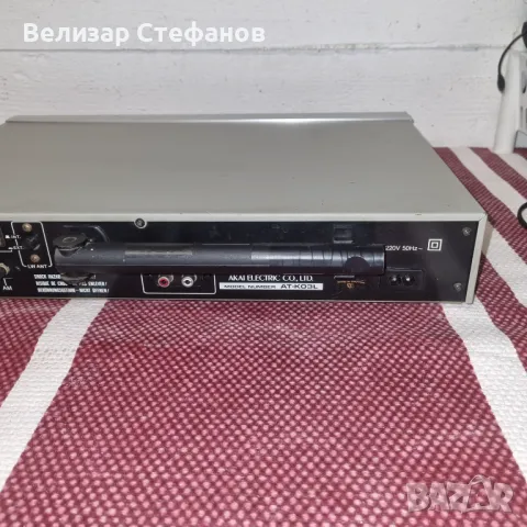 Радио тунер Akai AT-V04 , снимка 5 - Радиокасетофони, транзистори - 48684344