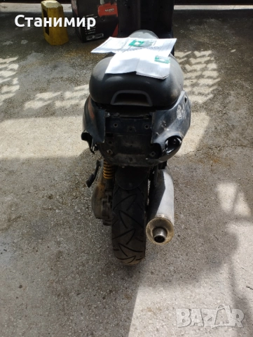 скутер Piaggio 50 cc, снимка 4 - Мотоциклети и мототехника - 52030817