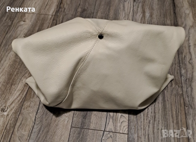 Дамски маркови чанти, снимка 12 - Чанти - 52416175