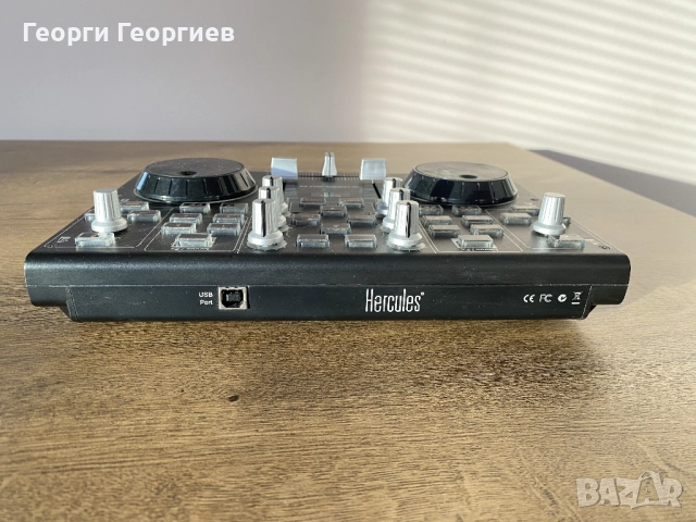 DJ console Hercules mp3 e2, снимка 4 - Ресийвъри, усилватели, смесителни пултове - 52367627