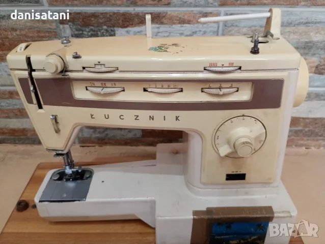 Продавам 2 бр. полски шевни машини ,,Лучник,,, снимка 8 - Шевни машини - 56086927