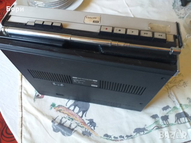 BASF CC Radio-Recorder 9301 CrO2  Радиокасетофон, снимка 8 - Радиокасетофони, транзистори - 33786651