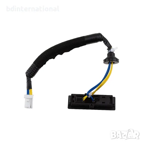 Бутон за отваряне на багажник, Nissan Pathfinder R52, Entry/Go, снимка 3 - Части - 56013258