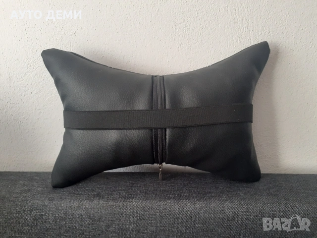 ТОП ЦЕНА за 2 броя-11€ изцяло кожени възглавнички с надпис Порше Porsche , снимка 2 - Аксесоари и консумативи - 49529570