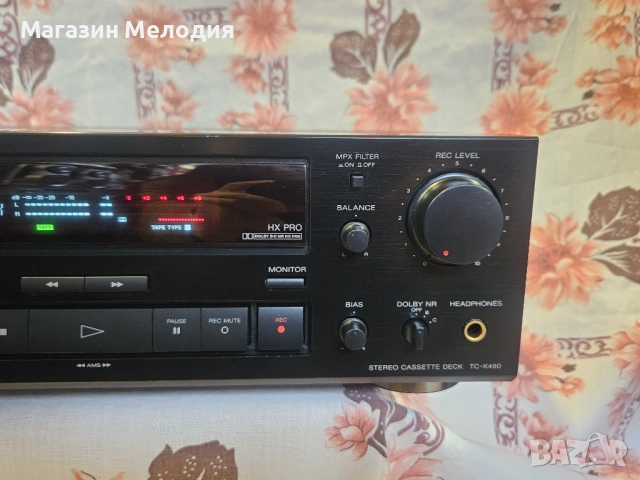 Триглав касетен дек SONY TC-K490 Black В перфектно техническо и много добро визуално състояние., снимка 5 - Декове - 27904632