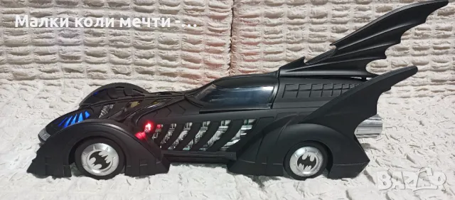 Метална кола Batmobile - мащаб 1:18, снимка 6 - Колекции - 48876145