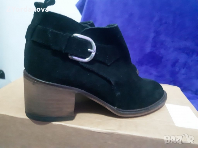 Дамски боти, снимка 10 - Дамски боти - 34512477