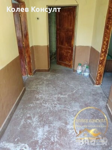 Къща село Яздач, снимка 7 - Къщи - 53607394