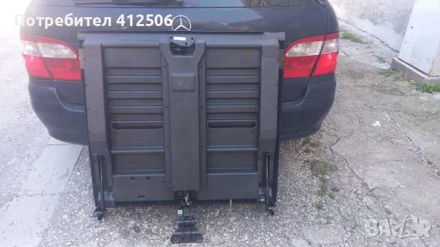 Продавам автоматически прибиращ се и излизащ под багажника за мерцедес W211 комби, снимка 2 - Части - 47733422