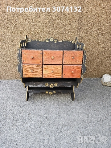 Ръчно рисуван шкаф за стена в ретро стил, снимка 4 - Шкафове - 37178743