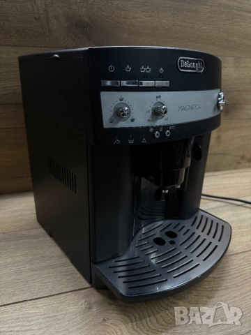 Кафемашина DeLonghi Magnifica ESAM3200, снимка 3 - Кафемашини - 53373772