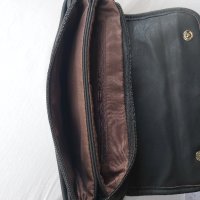 Кожена Дамска чанта, снимка 13 - Чанти - 40291130