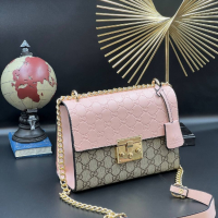 Дамска чанта Gucci Реплика ААА+, снимка 1 - Чанти - 36249933
