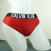 Calvin Klein M/L червена спортна бикина/бански с лека лъскавина, снимка 1 - Бански костюми - 42069448