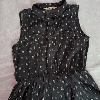 Черна рокля на черепчета H&M, снимка 2 - Детски рокли и поли - 40723278