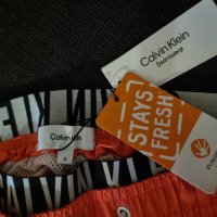 Бански шорти Calvin Klein-S, снимка 2 - Къси панталони - 41554041