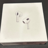 AirPods 3 нови не отваряни, снимка 1 - Слушалки, hands-free - 44654189