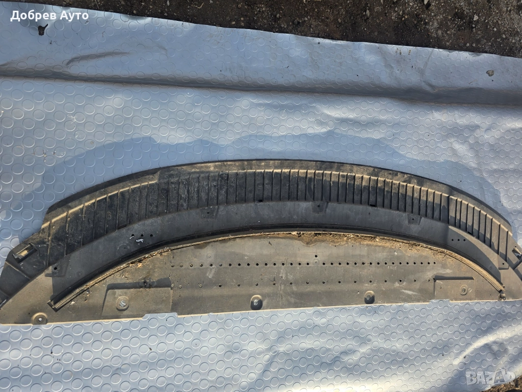 Кора под предна броня за Audi A7 4G  4G8 807 611 , снимка 1