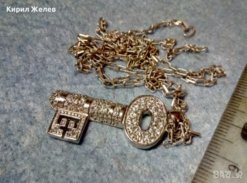 СКЪПОЦЕННО СРЕБЪРНО КЛЮЧЕ АРТ ПЕНДАНТ РОДИРАНО СРЕБРО 925 с ФИНА СРЕБЪРНА ВЕРИЖКА 49836, снимка 1