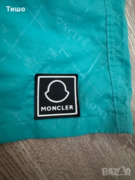 Moncler-Оригинални мъжки плажни шорти Л, снимка 1
