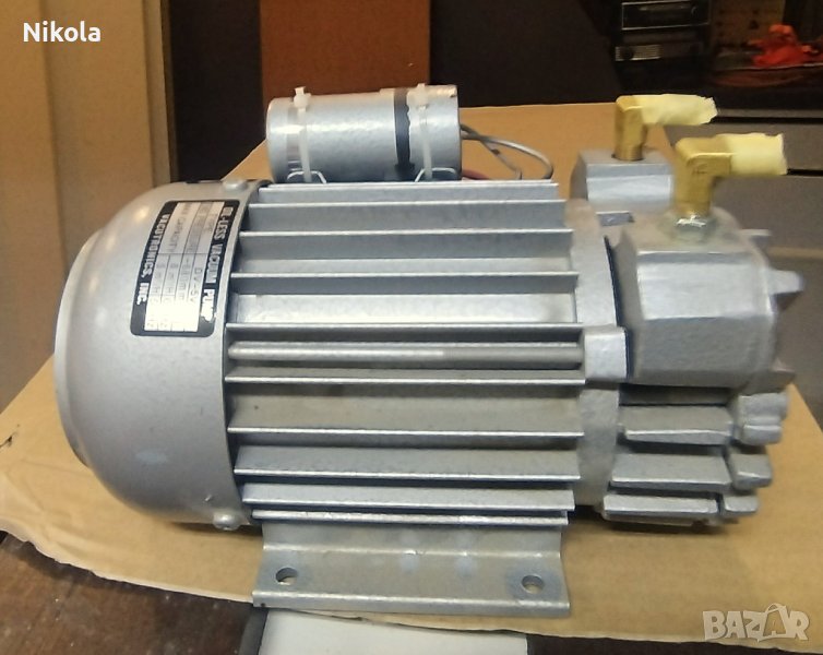 Вакуумна помпа 220V монофазна / vacutronics vacuum pump 1phase type DV - 5V, снимка 1