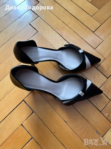 Елегантни средно високи дамски обувки 39-40 номер, снимка 1