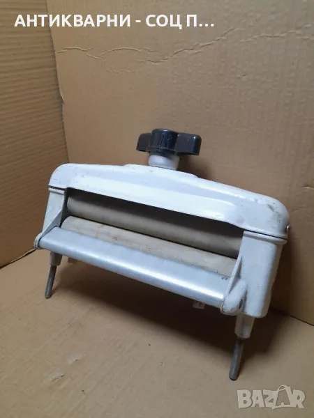 Соц Стара Ръчна Преса За Стара Пералня., снимка 1